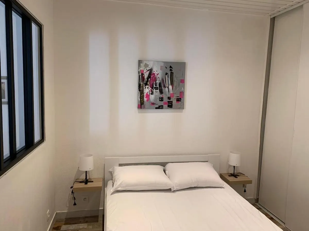 Bandol Paradise Port Climatise 0*,